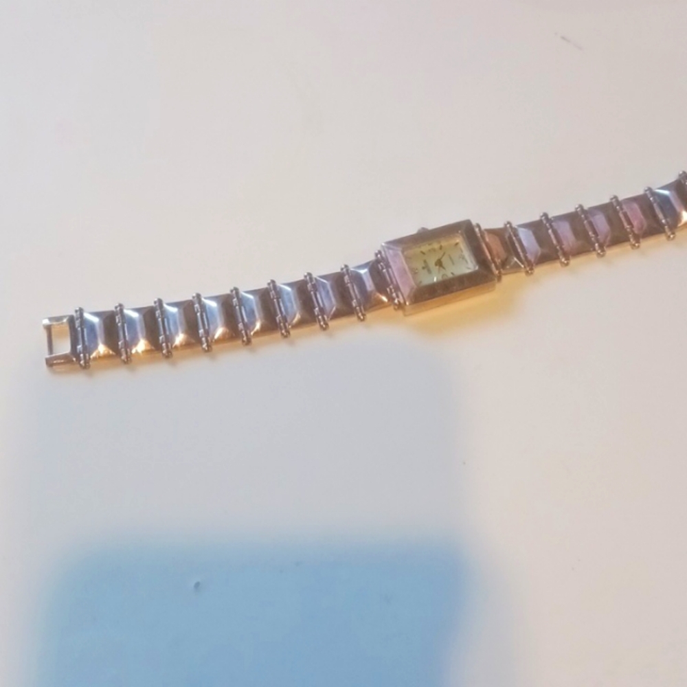 Beautiful sterling silver Croton watch